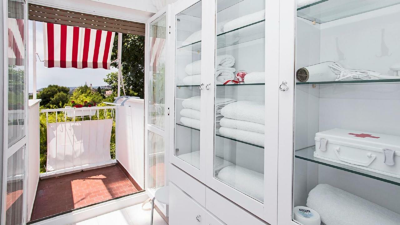 Milana - Cozy With Free Parking Apartment *
