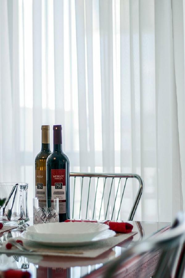 Apartment Milana - Cozy Stay With Free Parking Lejlighed *